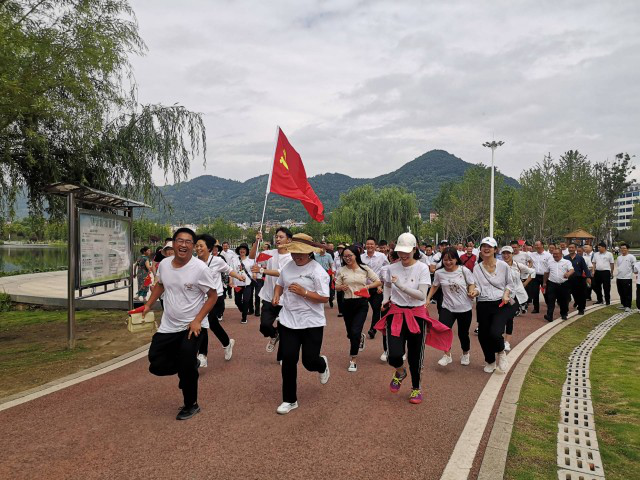 市政协与鲁甸政协及两个挂钩村联合开展“庆七一·喜迎二十大”系列活动