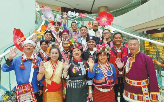 云南少数民族观礼代表亲历盛会