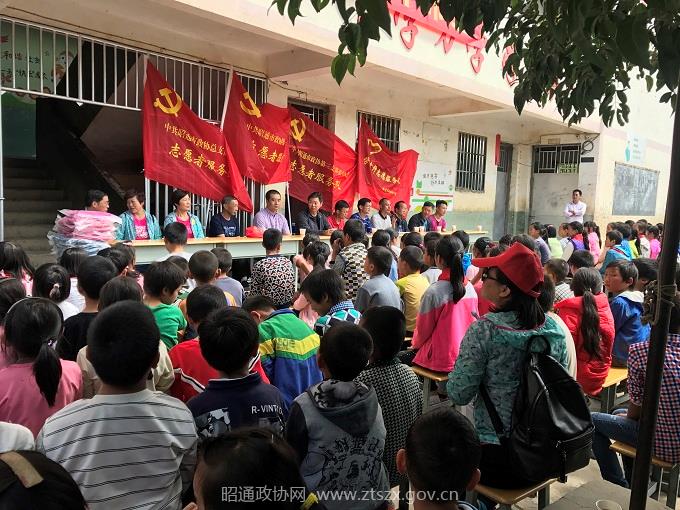 C:UsersAdministrator.PC-20160920WOEQDesktop新建文件夹1 - 副本.JPG